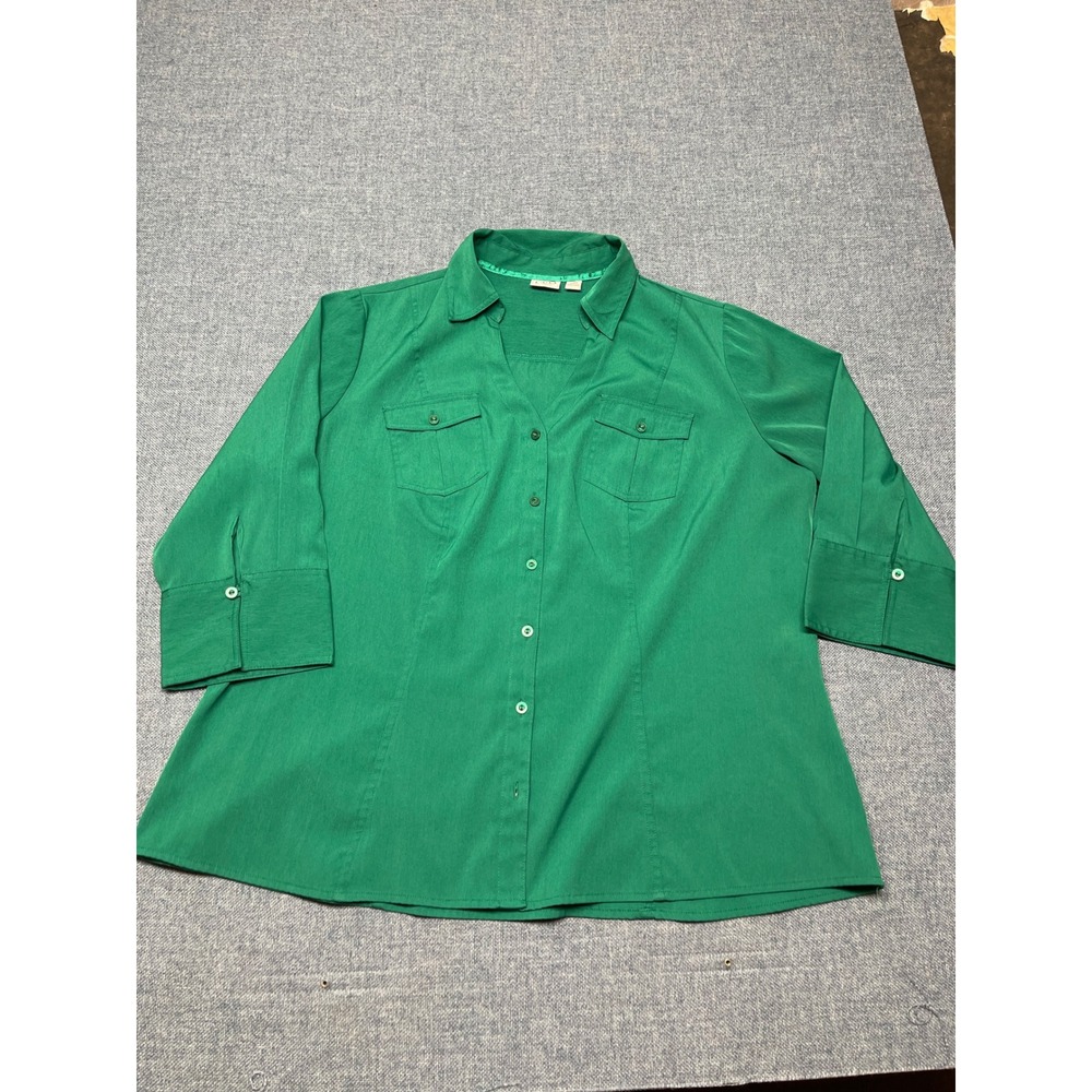 Cato Woman Green Button Down Shirt 3/4 Sleeve Plus Size 18/20W Pockets Blouse